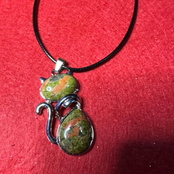 Crystal Kitty Necklaces - Picture 3 of 9